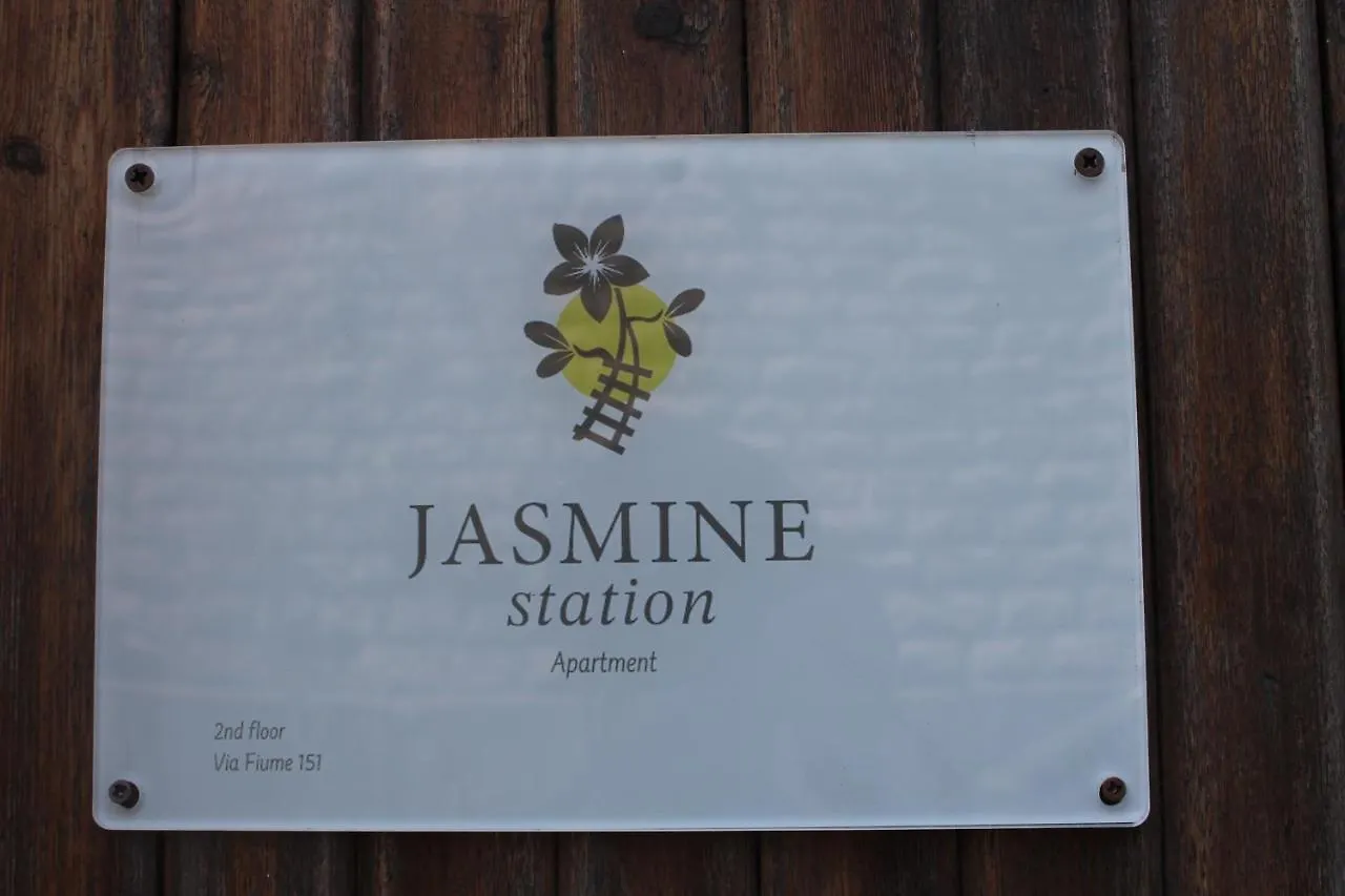 ラ・スペツィアJasmine Station - Cinque Terreアパートメント